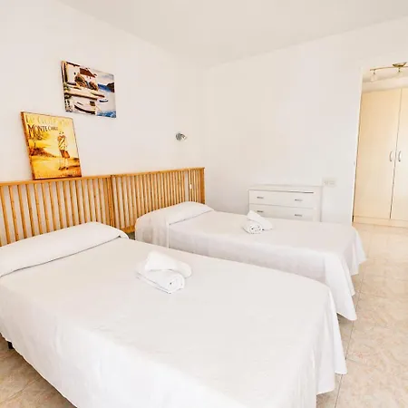 En Primera Linea Con Vistas Y Piscina Appartement Benidorm